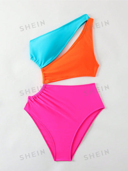 مايوه نسائي مقنع مائل بتباين الألوان لشاطئ