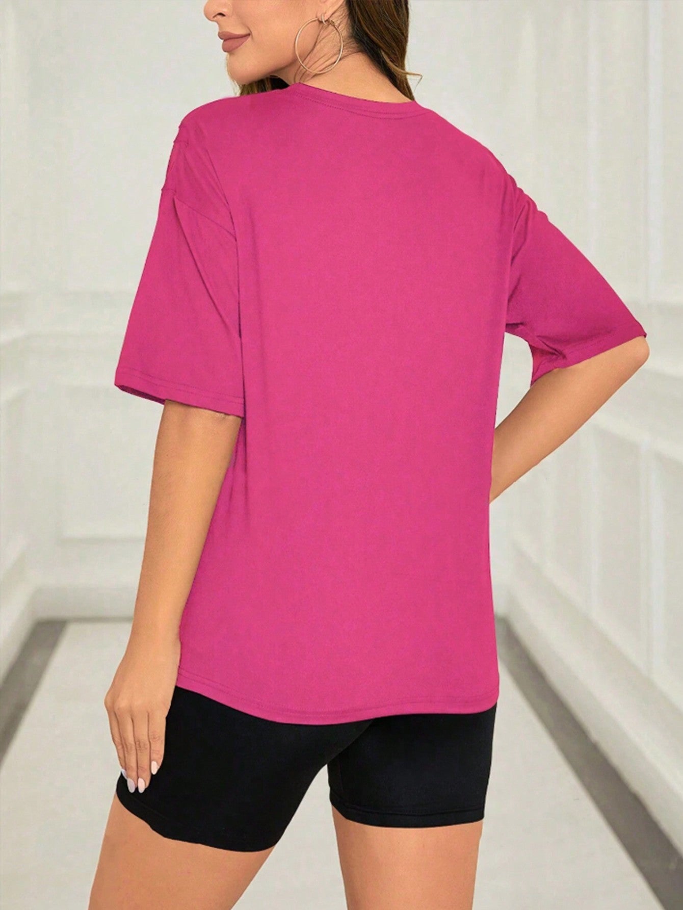 أطقم قطعتين نسائية