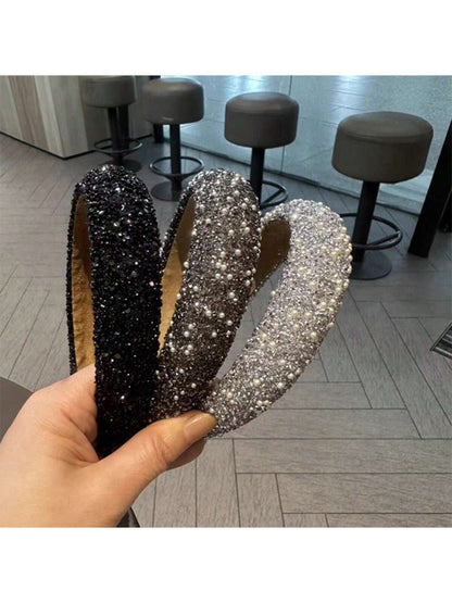 حزام شعر نسائي واسع 1 قطعة بتصميم رائع بالخرز واللؤلؤ , نمط فرنسي يتميز بسهولة الارتداء و الحبكة المطاطية المضادة للانزلاق لتناسب الجميع