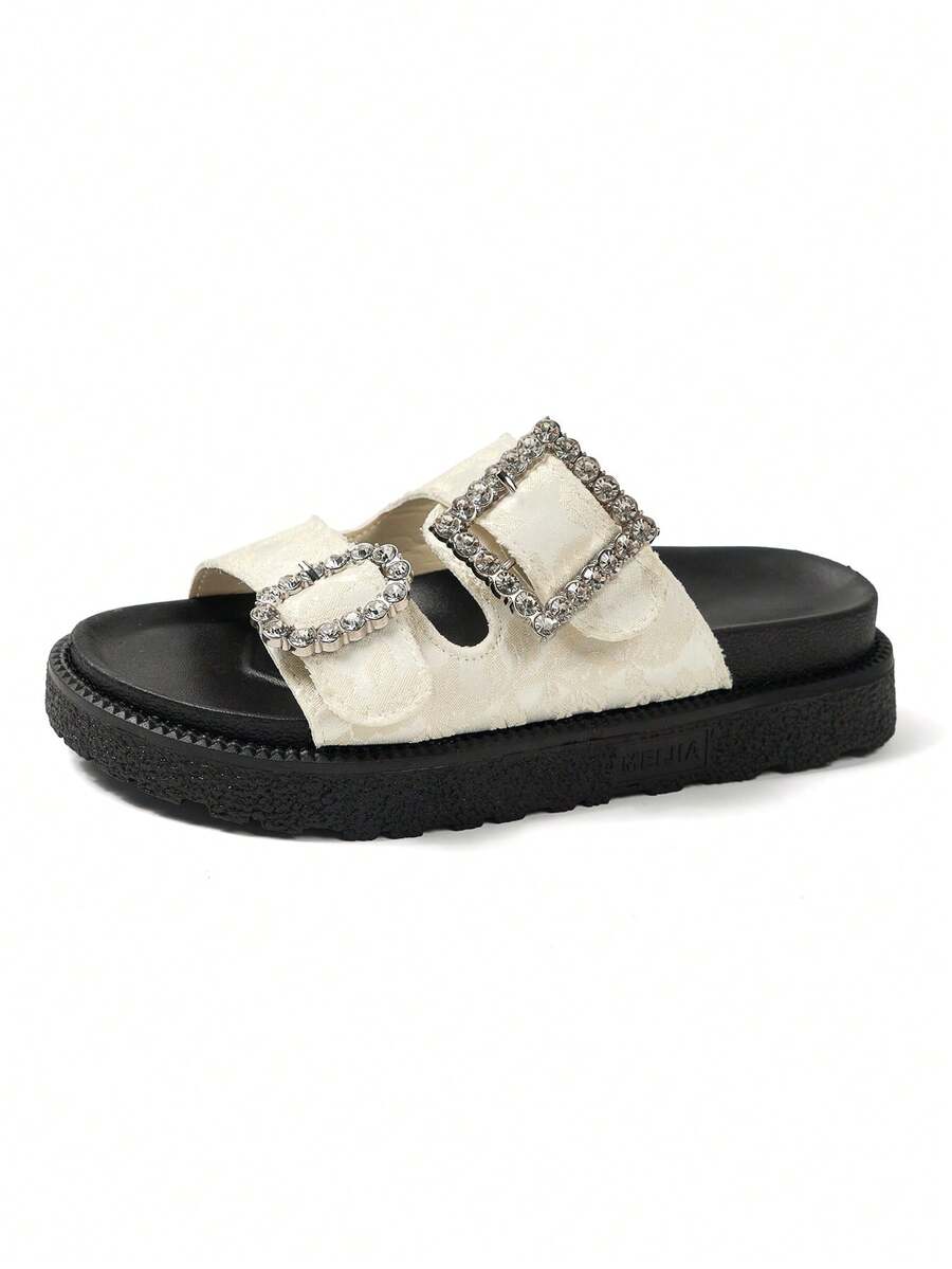 صنادل مسطحة