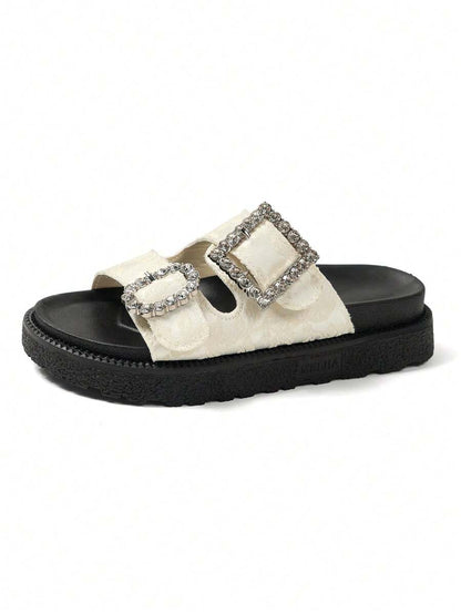 صنادل مسطحة