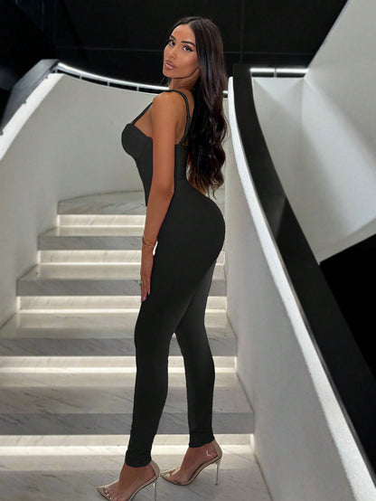 جمبسوت المرأة الخليعة الطويلة المشدودة الناعمة