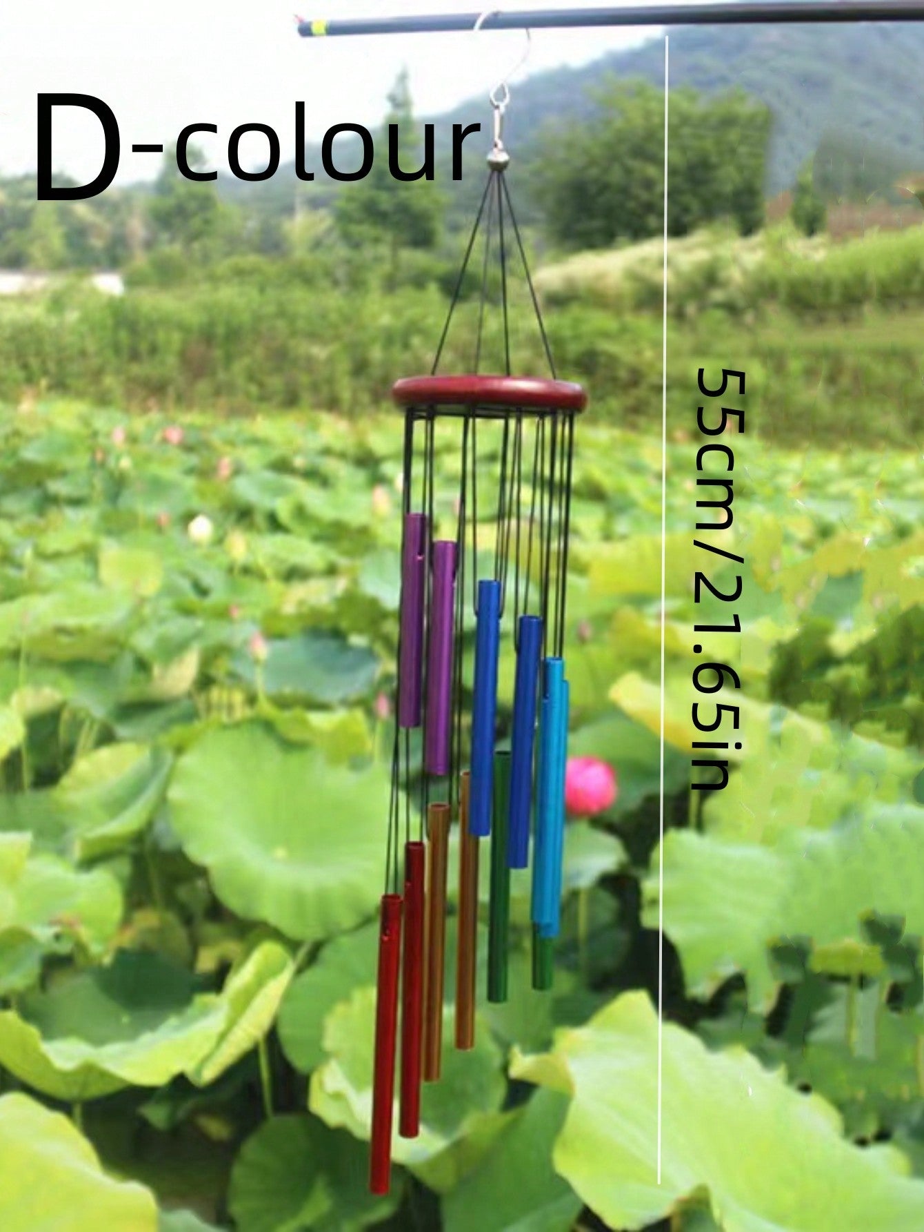 نغمات الرياح وزينة معلقة