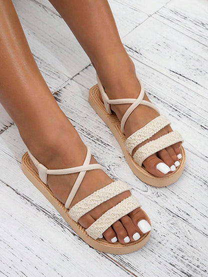 صنادل شاطئ مسطحة نسائية