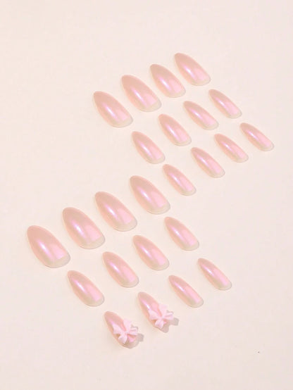أظافر فراشة وردي اللون