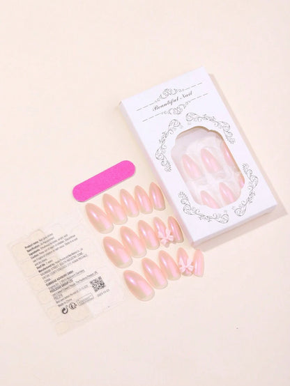 أظافر فراشة وردي اللون