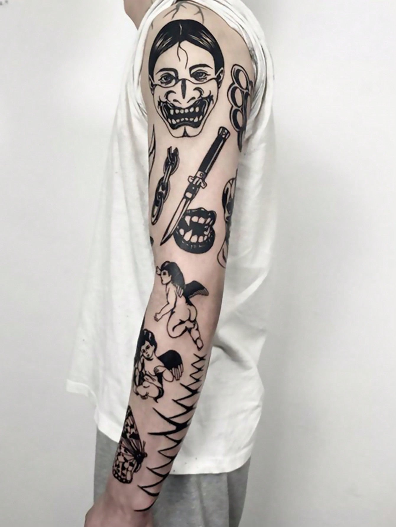 مجموعة من 11 وشم مؤقت مقاوم للماء للذراع والترقوة يحتوي على رسومات الشوك القديمة الأصلية الداكنة، للرجال والنساء، يدوم لمدة 1-5 أيام، وقابل للإزالة بسهولة بعد الاستخدام، ويمنح مظهرًا واقعيًا وعصريًا للوشم تاتو تاتو ابيض ملصق ووشمشم وشم ملصق وشم وشم