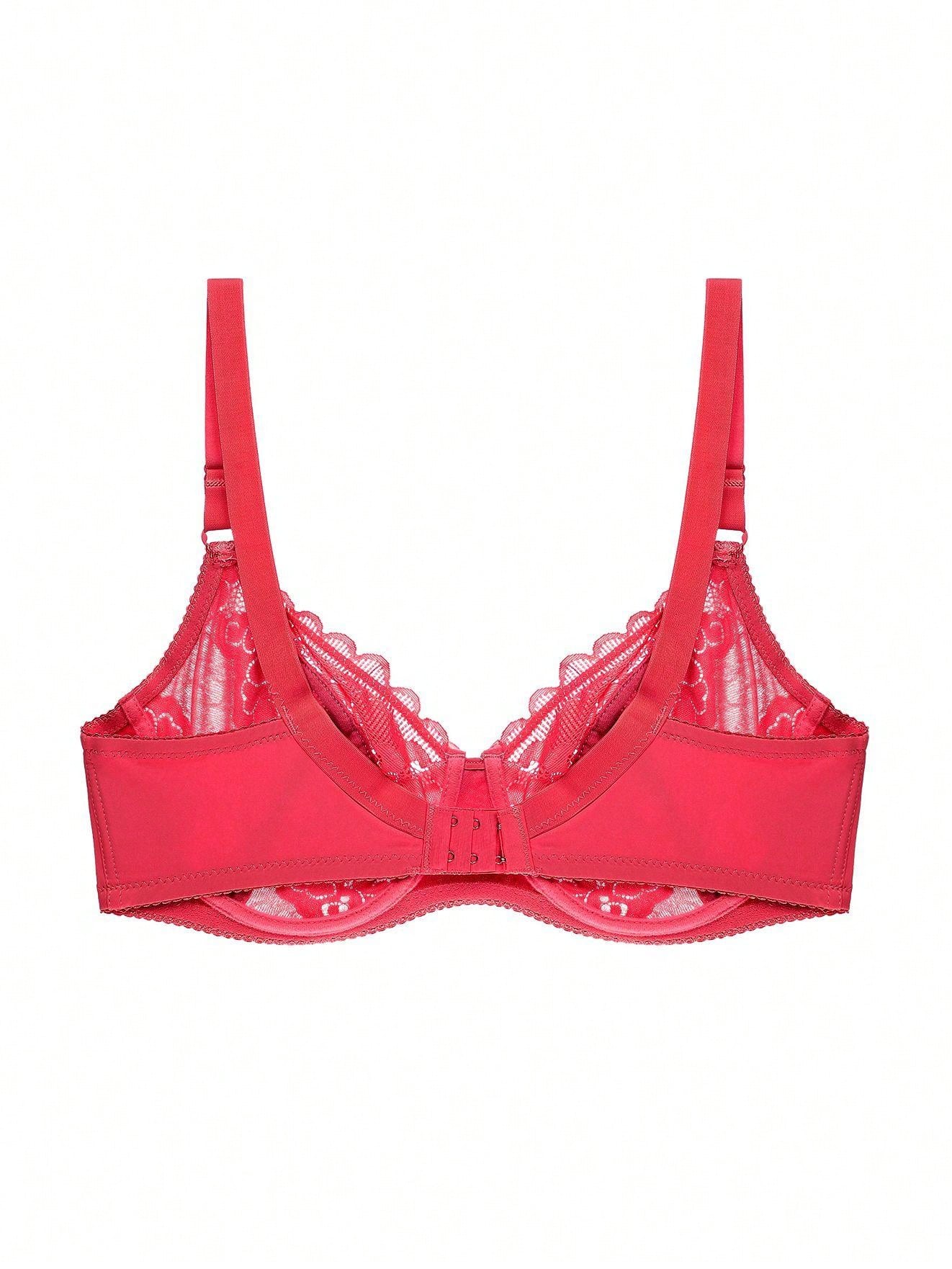 حمالة صدر بحجم كبير بأسلاك ودانتيل ورقيقة جدا وتسمح بدخول الهواء