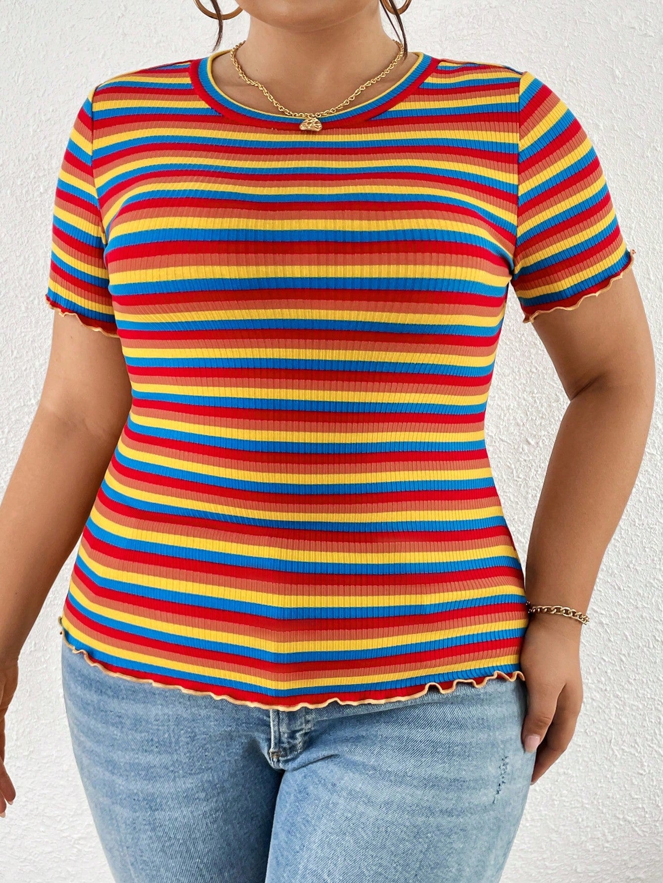 ملابس نسائية للمقاسات الكبيرة وموضة الصيف الجديدة المريحة