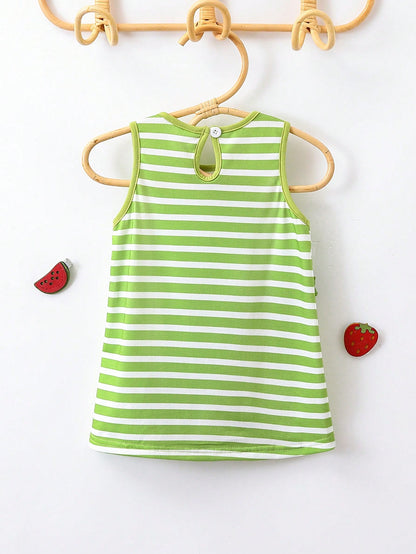 فستان كاجوال لطفلة صغيرة بدون أكمام بياقة دائرية بتفصيلات رفل في الصيف المخطط والمضافة