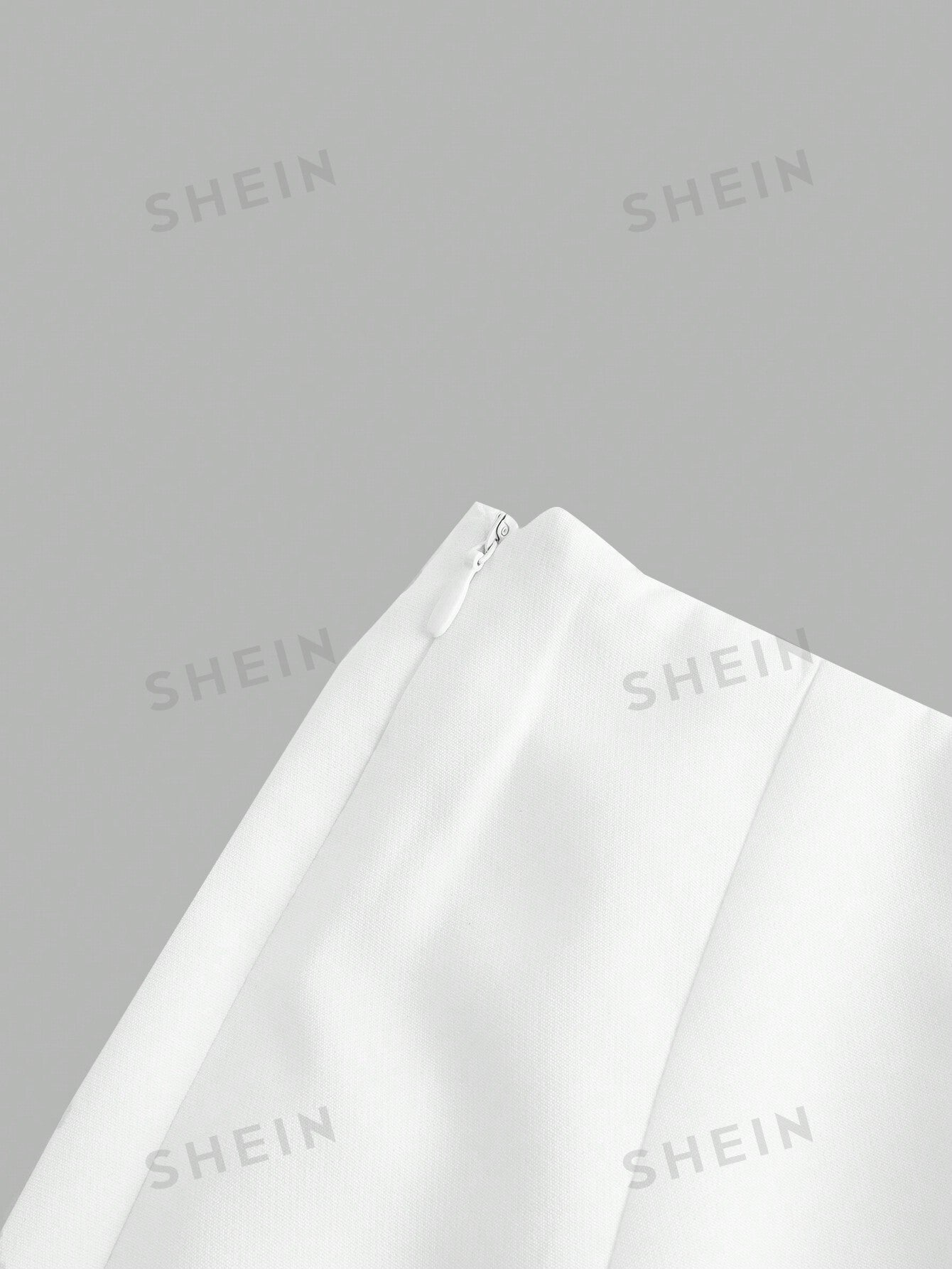 سروال نسائي عالي الخصر عريض مطوي بأسفل بسيط وأنيق بلون صلب