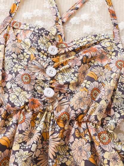 بدلة شورت للرضع بطبعة زهور صغيرة ناعمة متقاطعة وبدون ظهر