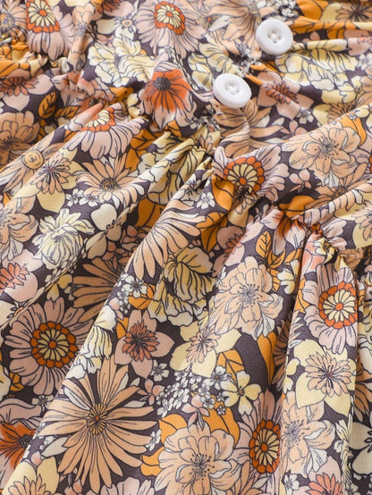 بدلة شورت للرضع بطبعة زهور صغيرة ناعمة متقاطعة وبدون ظهر