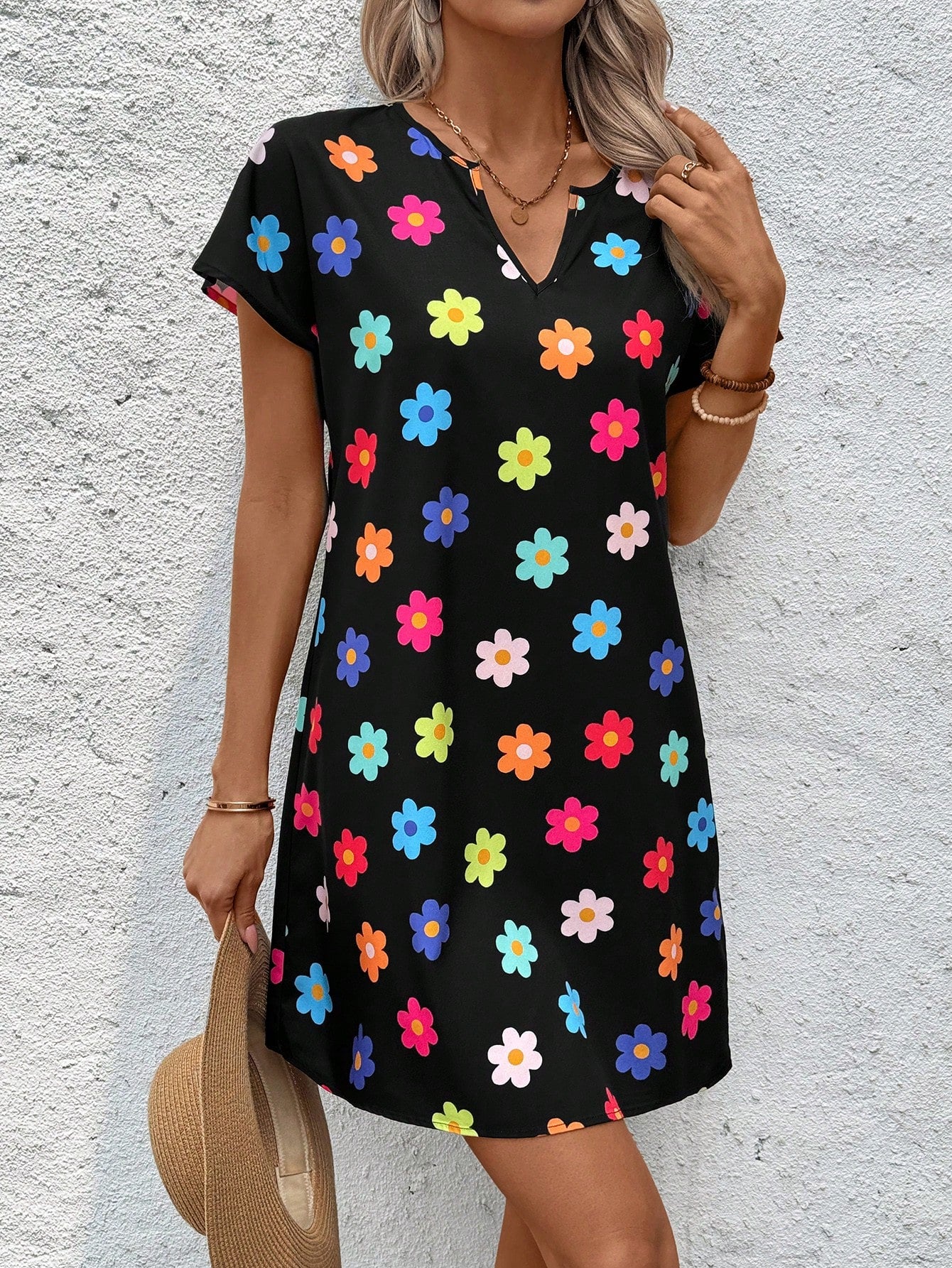 فساتين نسائية قصيرة