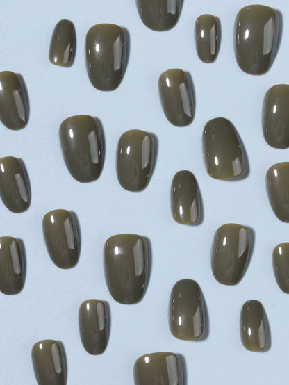 أظافر اصطناعية