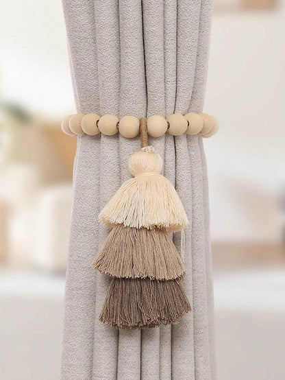 مشبك ستارة من الخشب