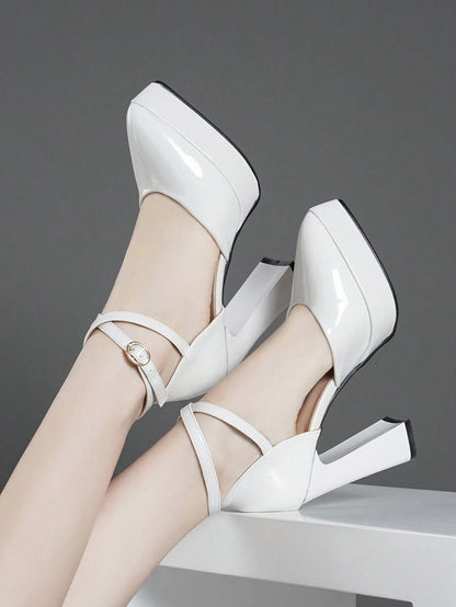 صنادل كعب عالي للسيدات