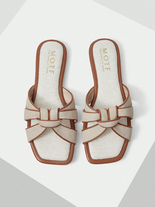 صنادل مسطحة نسائية