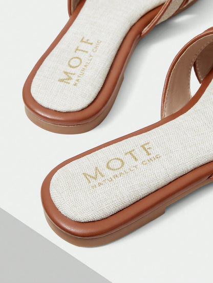 صنادل مسطحة نسائية