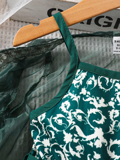 فستان بحمالات رفيعة مزين بالدانتيل الكاجوال