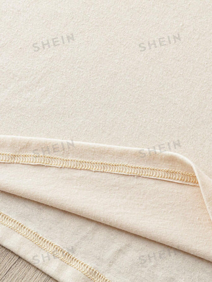 فستان نسائي برقبة دائرية و أكمام قصيرة واسعة القَصَّة بنمط دوار الشمس، مناسب للاستخدام الصيفي لتحافظي على جمالك