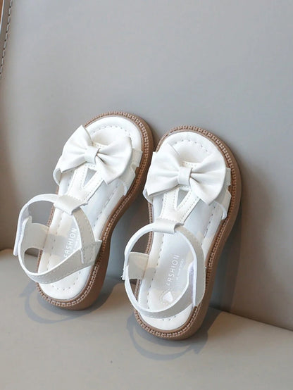 صنادل أطفال مسطحة