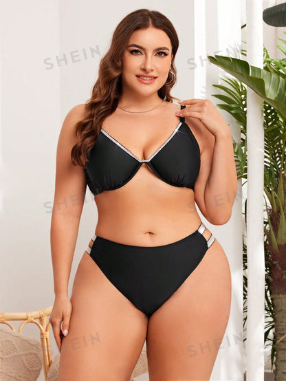 طقم بيكيني حجم كبير