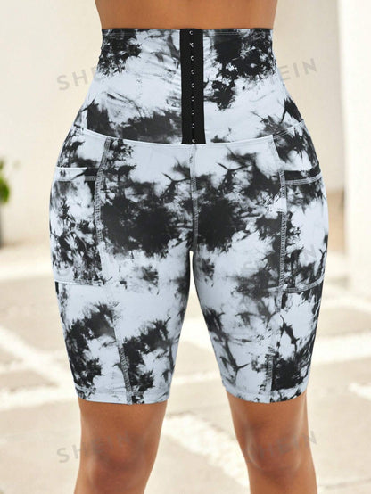 ليقنز نسائية