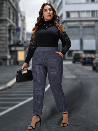 سروال بطبعة المربعات وبمقاس كبير للنساء بتصميم السنانير الضيقة للارتداء اليومي