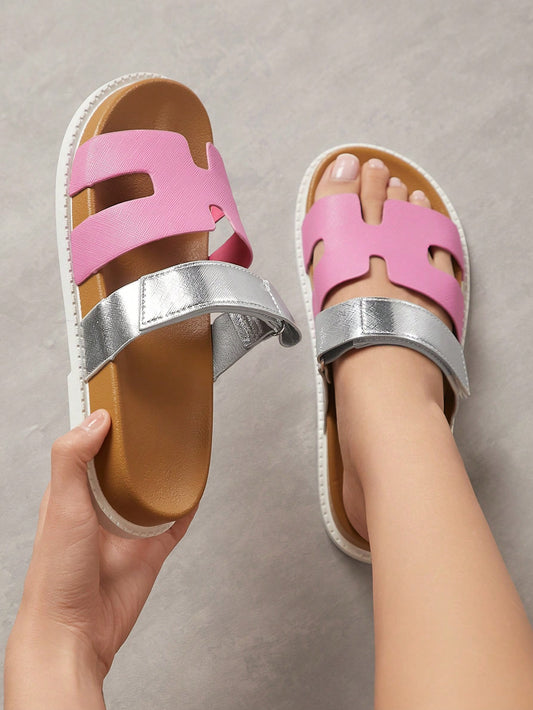 صنادل نسائية