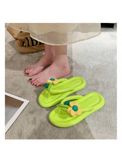 صندل ايفا نسائي وردي بنمط زهرة، رائع المظهر ومانع للانزلاق، مثالي للشاطئ والأماكن الخارجية مع نعل سميك.