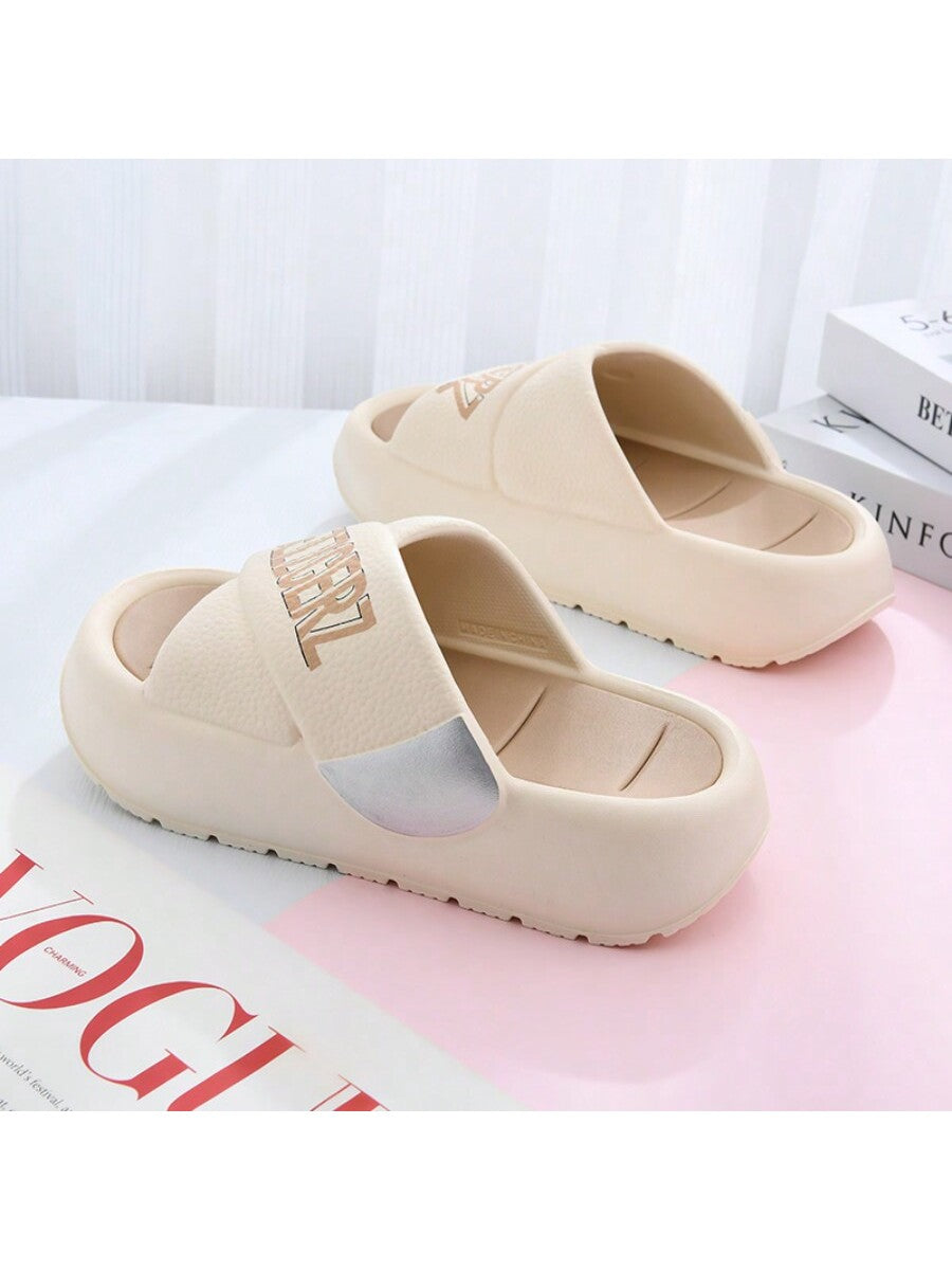 حذاء نسائي جديد للارتداء في الخارج