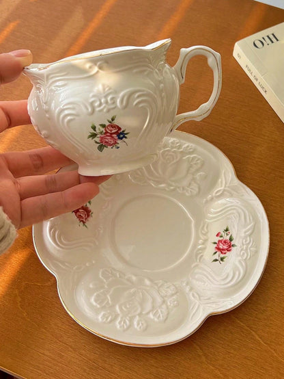 أطقم فناجين & صحون