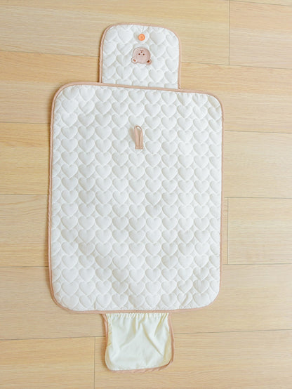 قطعة واحدة حصيرة تغيير حفاضات طفل قابلة للطي وحصيرة مقاومة للماء