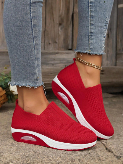 حذاء رياضي محبوك جديد للحدود الهائمة ، مريح ومسامي ومعزز بنعل ناعم مضاد للانزلاق، حذاء رياضي بتوسيدة هوائية من الشبكة للنساء.