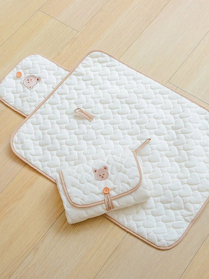 قطعة واحدة حصيرة تغيير حفاضات طفل قابلة للطي وحصيرة مقاومة للماء