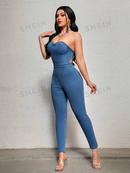 بدلة جينز أنيقة برباط بدون أشرطة بظهرٍ مكشوفٍ بلونٍ صامد وتدرج صبغي جذاب