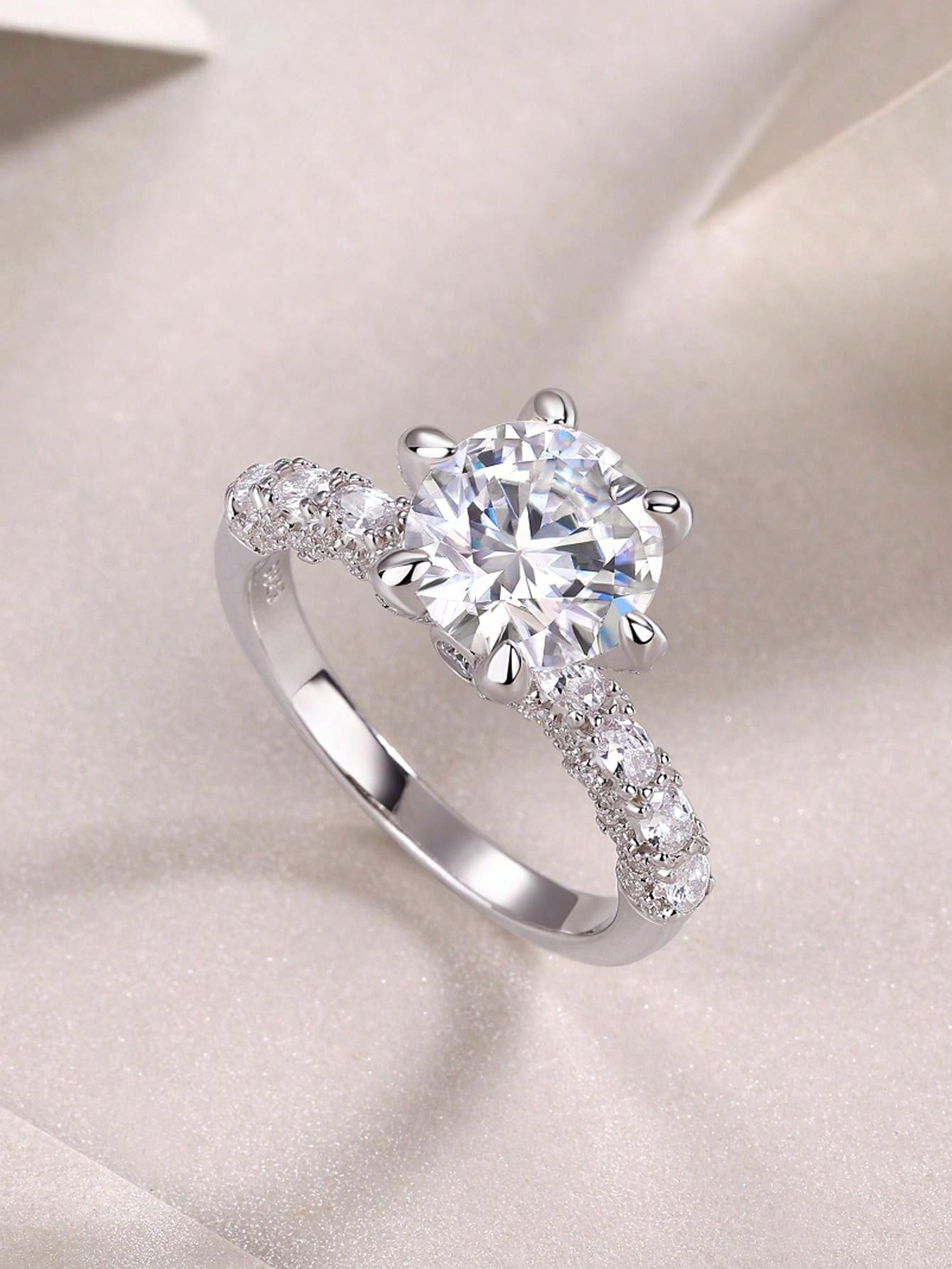 خاتم  نسائي