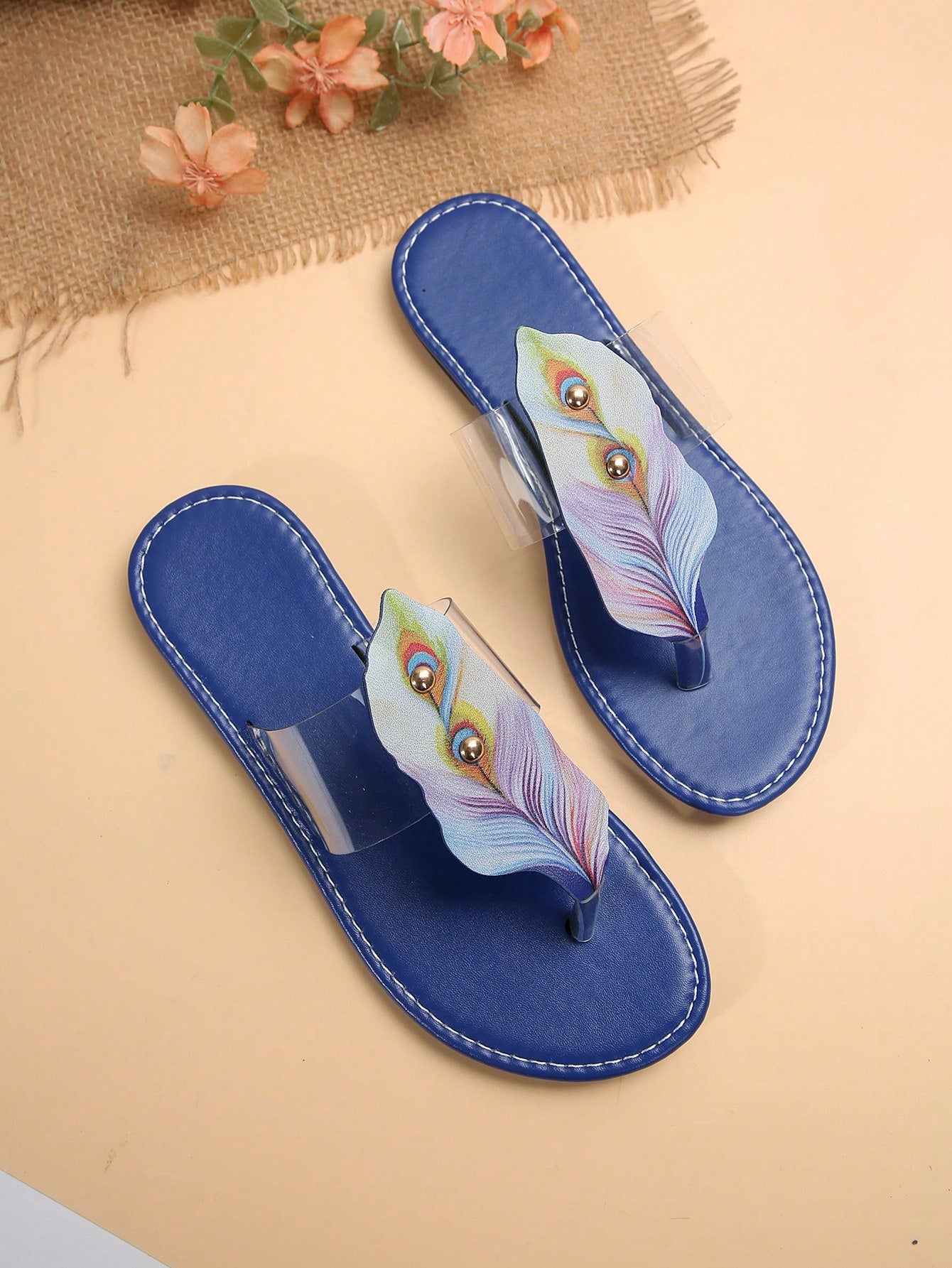 شبشب نسائي صيفي مسطح جديد ، فليب فلوب طبعة ريش موضة، صنادل شاطئية متعددة الاستخدامات