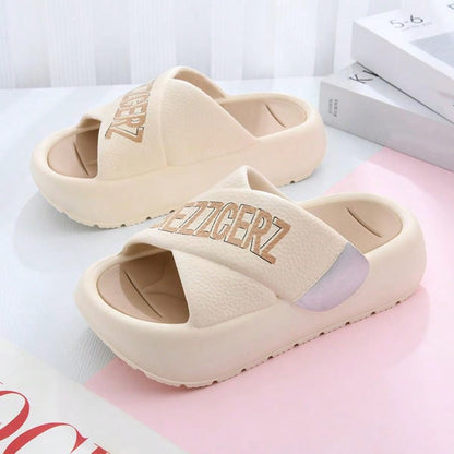 حذاء نسائي جديد للارتداء في الخارج