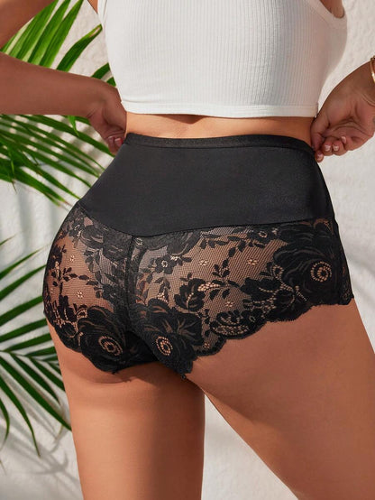 سروال داخلي زائد الحجم