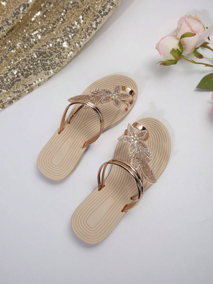 صنادل نسائية شبشب بشكل شمع القيقب ذات قاع ناعم وقلب مزخرف، صنادل شاطئية قابلة للإرتداء بسهولة، صنادل صيف جديدة مريحة ومانعة للإنزلاق ذات موحد اللون وقابلة للتنفس