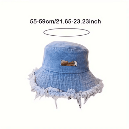 قبعة الصياد الخفيفة والأنيقة متعددة الاستخدامات بتصميم الدلو والأطراف الخام ويتضمن تسمية بالحرف للزينة