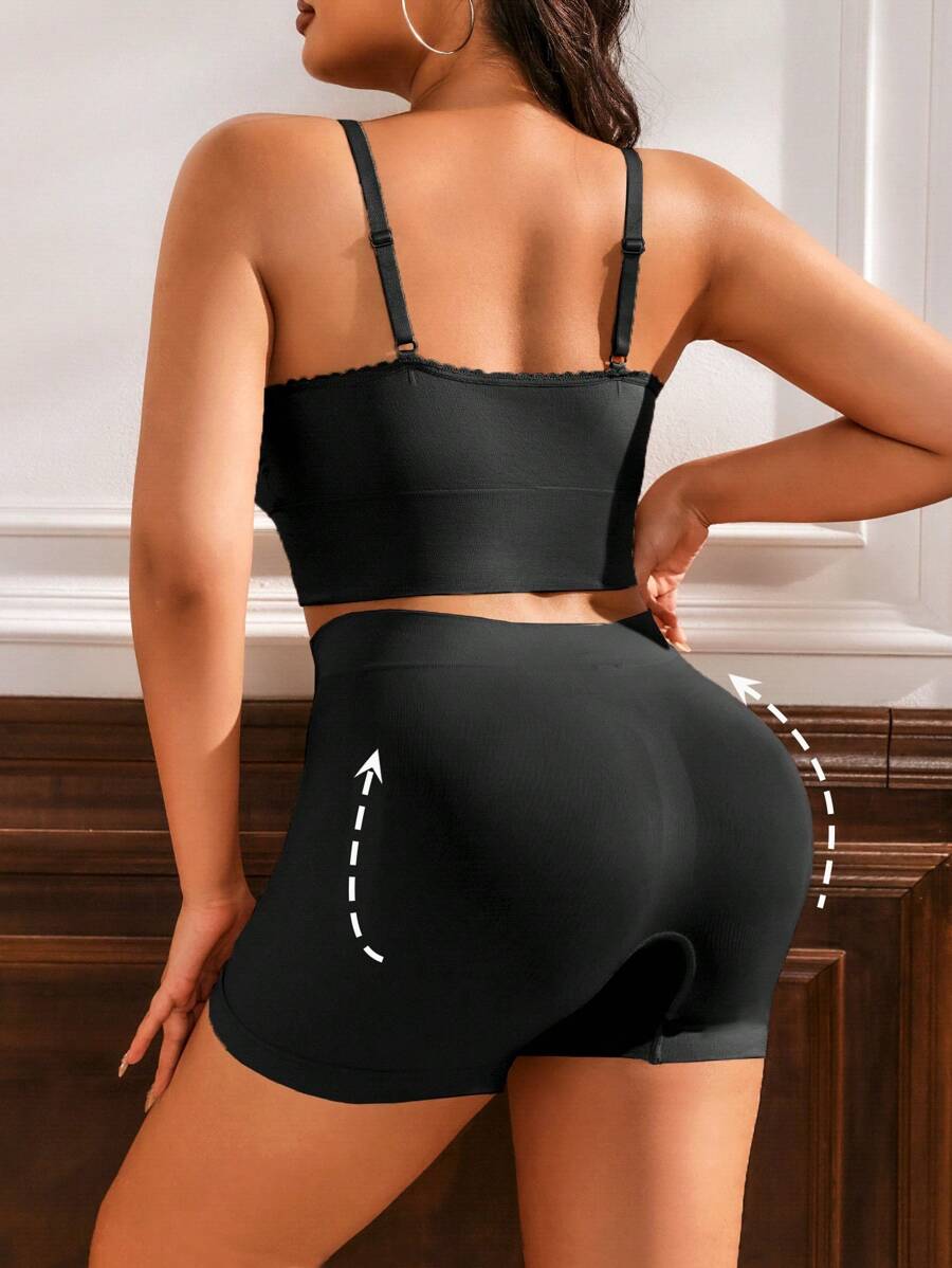 مجموعة صدرية يوغا بلس سايز متماسكة وسراويل رياضية