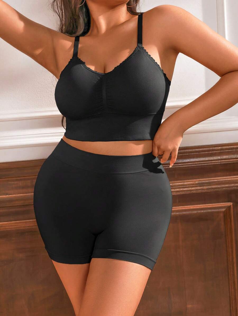 مجموعة صدرية يوغا بلس سايز متماسكة وسراويل رياضية