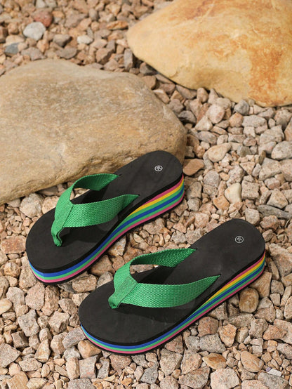 صنادل نسائية مريحة بنعال إسفنجية  مسطحة للشاطئ