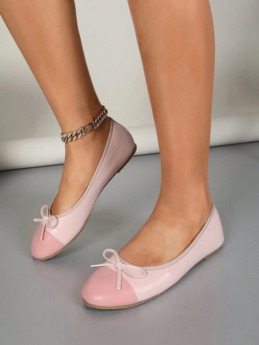 حذاء مسطح  نسائي