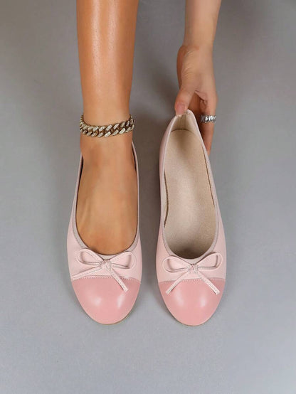 حذاء مسطح  نسائي