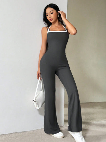 بذلة نسائية مع 2 في 1، تصميم بحمالة عنق وحمالة ملونة