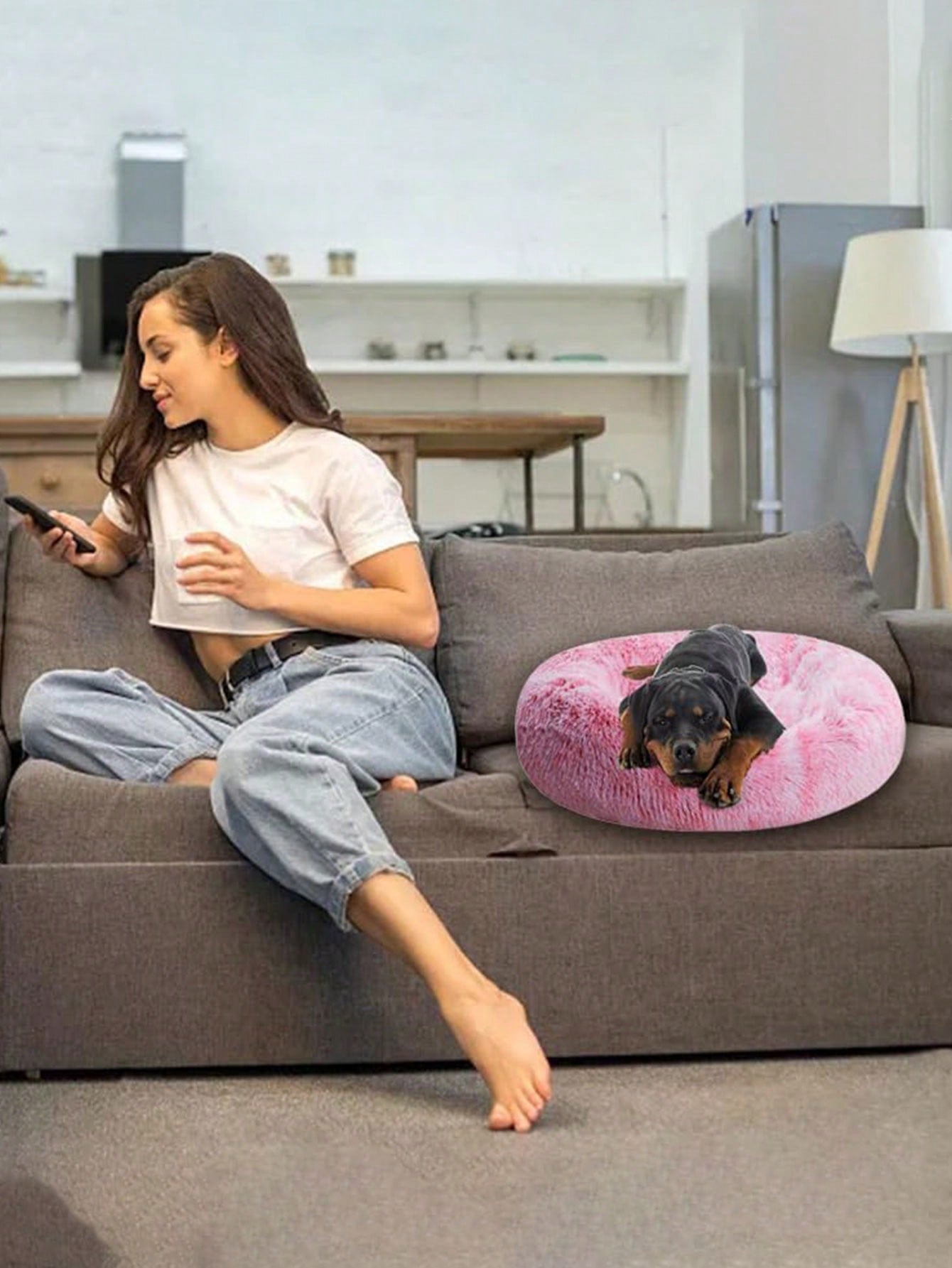سرير حيوان أليف دائري بفرو صلب متوفر بلون واحد، غير قابل للإزالة، ناعم ومريح، يمكن غسله في الغسالة، مناسب للاستخدام اليومي والسفر مع القطط والكلاب، مثالي للحيوانات الأليفة صغيرة ومتوسطة الحجم